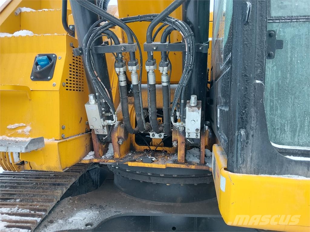 JCB 245XRL 4F Novatron 3D Excavadoras sobre orugas