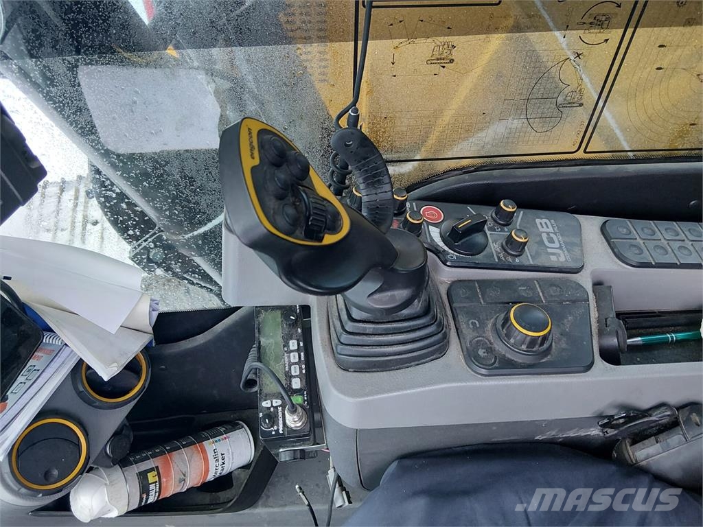 JCB 245XRL 4F Novatron 3D Excavadoras sobre orugas