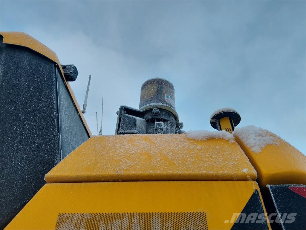 JCB 245XRL 4F Novatron 3D Excavadoras sobre orugas