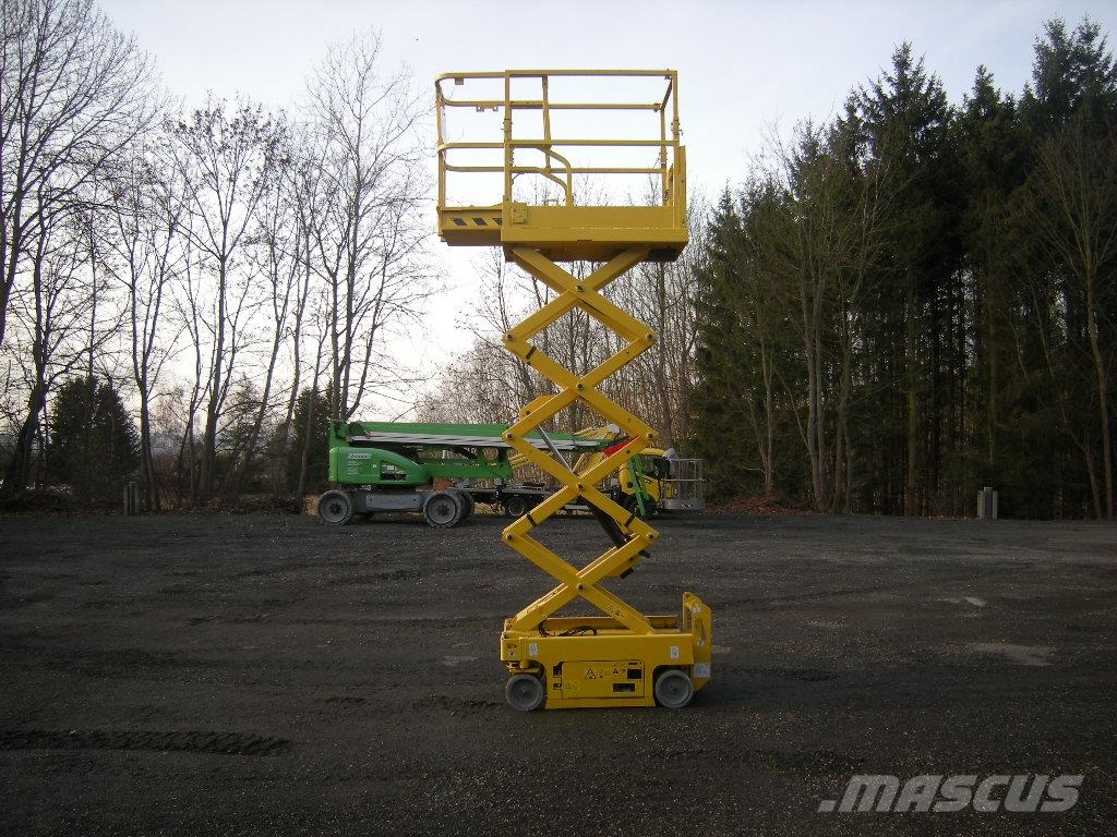 Genie GS 1330 Žirkliniai keltuvai