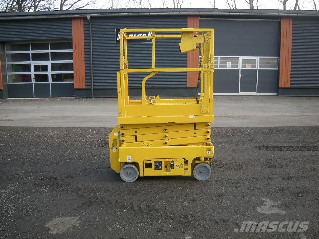 Genie GS 1330 Žirkliniai keltuvai