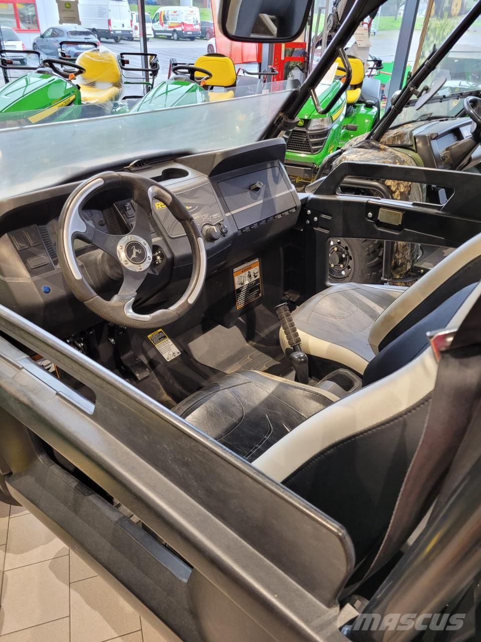 John Deere Gator RSX850I 85km/h 多功能車