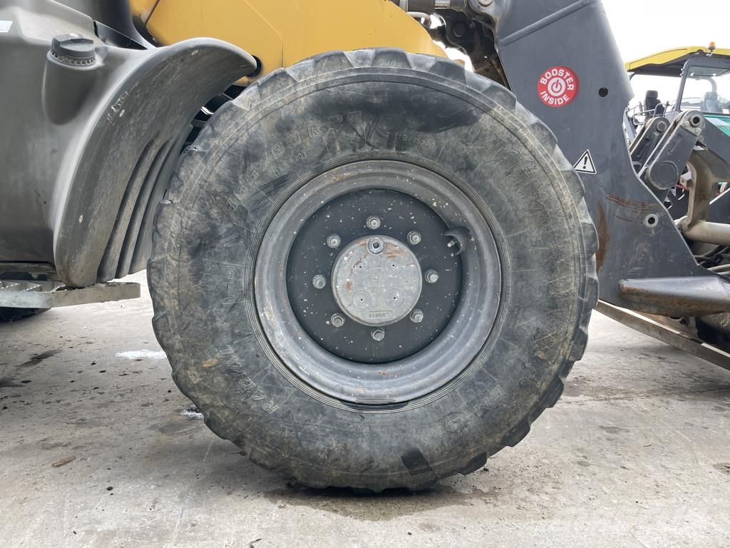 Mecalac AS 700 لوادر بعجل