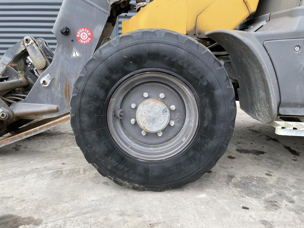 Mecalac AS 700 لوادر بعجل
