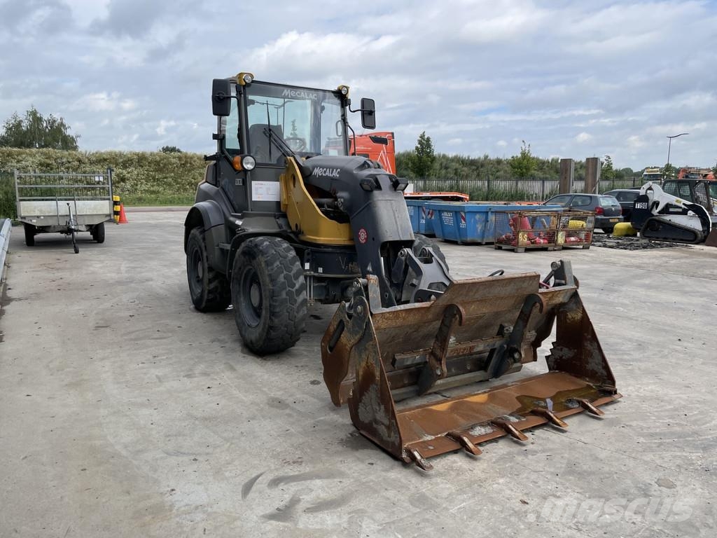 Mecalac AS 700 لوادر بعجل