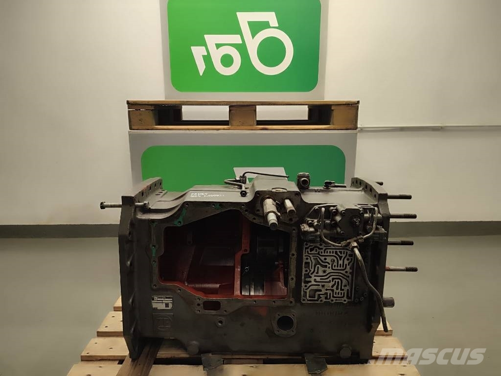 Housing ZF gearbox 2094004010 T-7300 3314 Fendt 82 Motorer