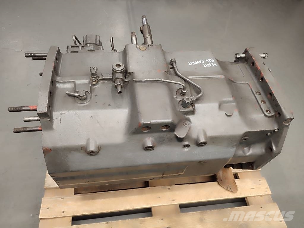 Housing ZF gearbox 2094004010 T-7300 3314 Fendt 82 Motorer
