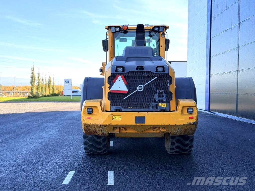 Volvo L 120 H Фронтальные погрузчики