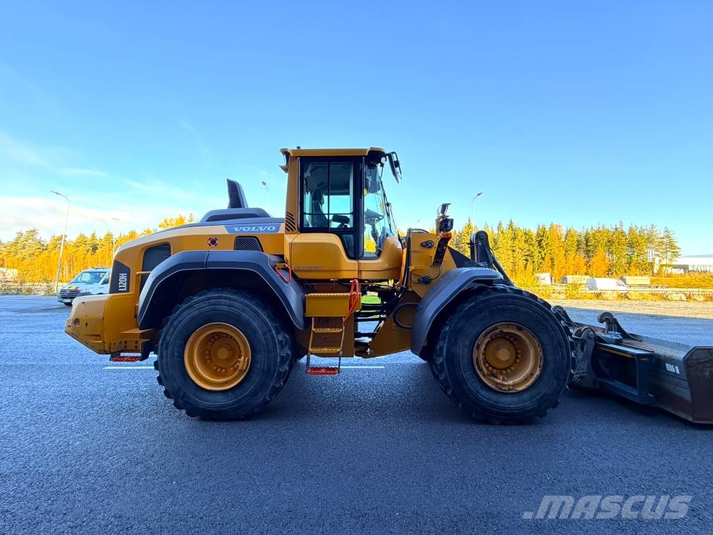 Volvo L 120 H Фронтальные погрузчики