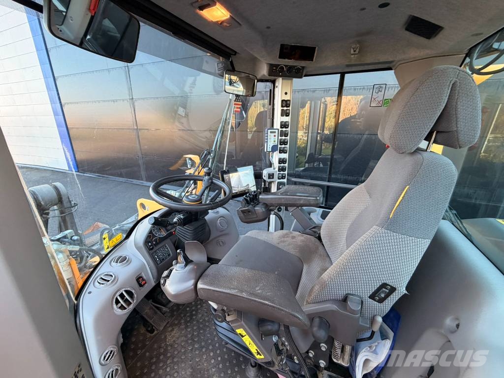 Volvo L 120 H Фронтальные погрузчики