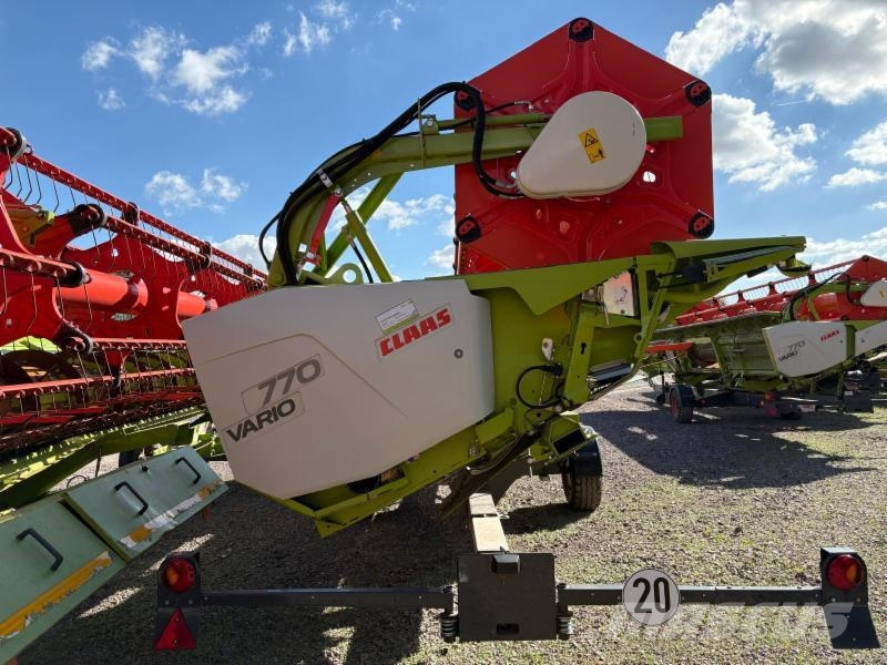 CLAAS TRION 720 Maaidorsmachines