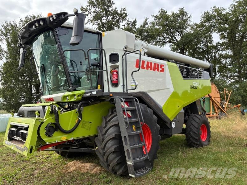 CLAAS TRION 720 Maaidorsmachines