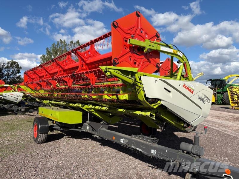 CLAAS TRION 720 Maaidorsmachines