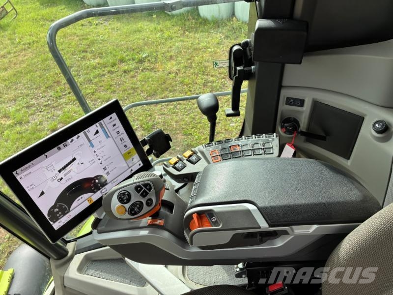 CLAAS TRION 720 Maaidorsmachines