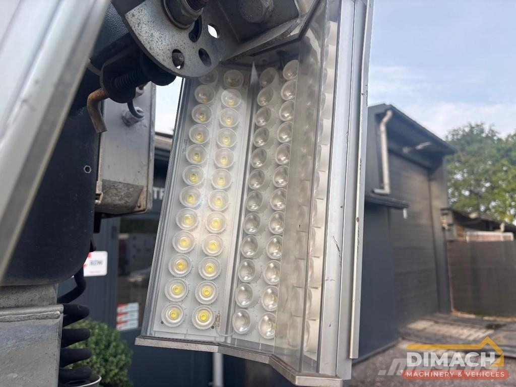 Tower Light VB9 Осветительные установки
