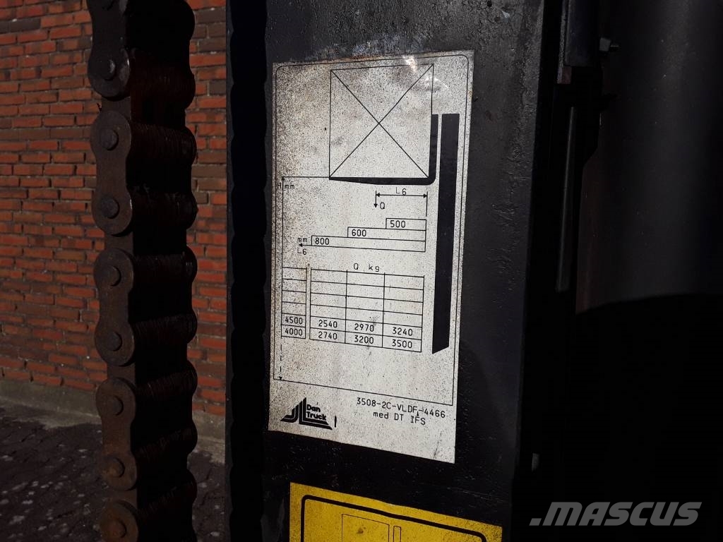 Dantruck 3508 Dieseltrukit