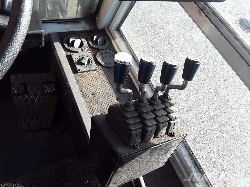 Dantruck 3508 Dieseltrukit
