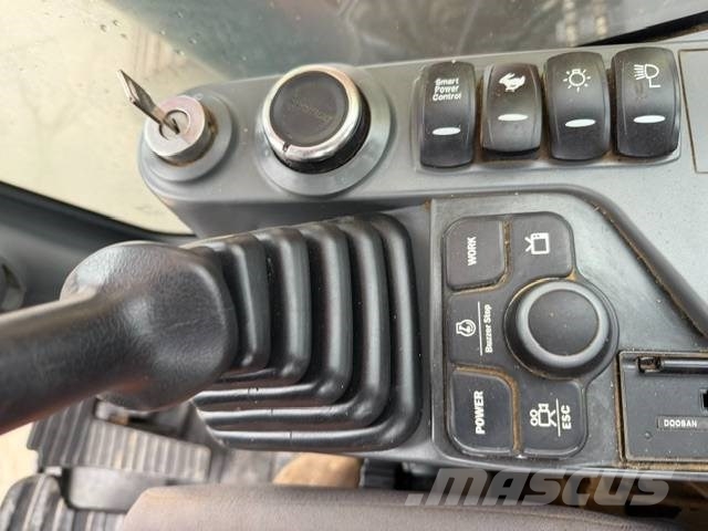 Doosan DX 140 LC-5 Escavadeiras de esteiras