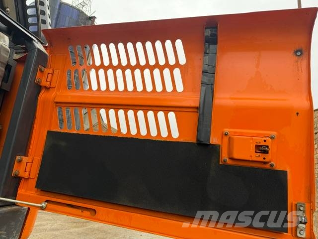 Doosan DX 140 LC-5 Escavadeiras de esteiras