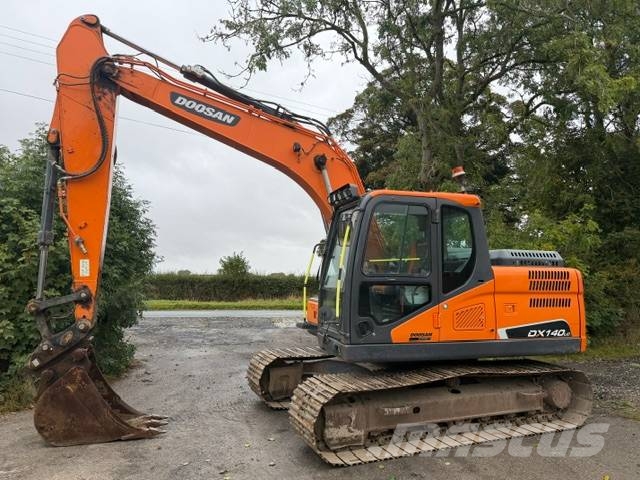 Doosan DX 140 LC-5 Escavadeiras de esteiras