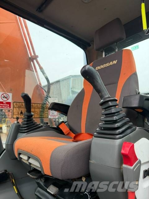Doosan DX 140 LC-5 Escavadeiras de esteiras