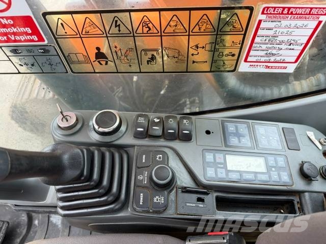 Doosan DX 140 LC-5 Escavadeiras de esteiras