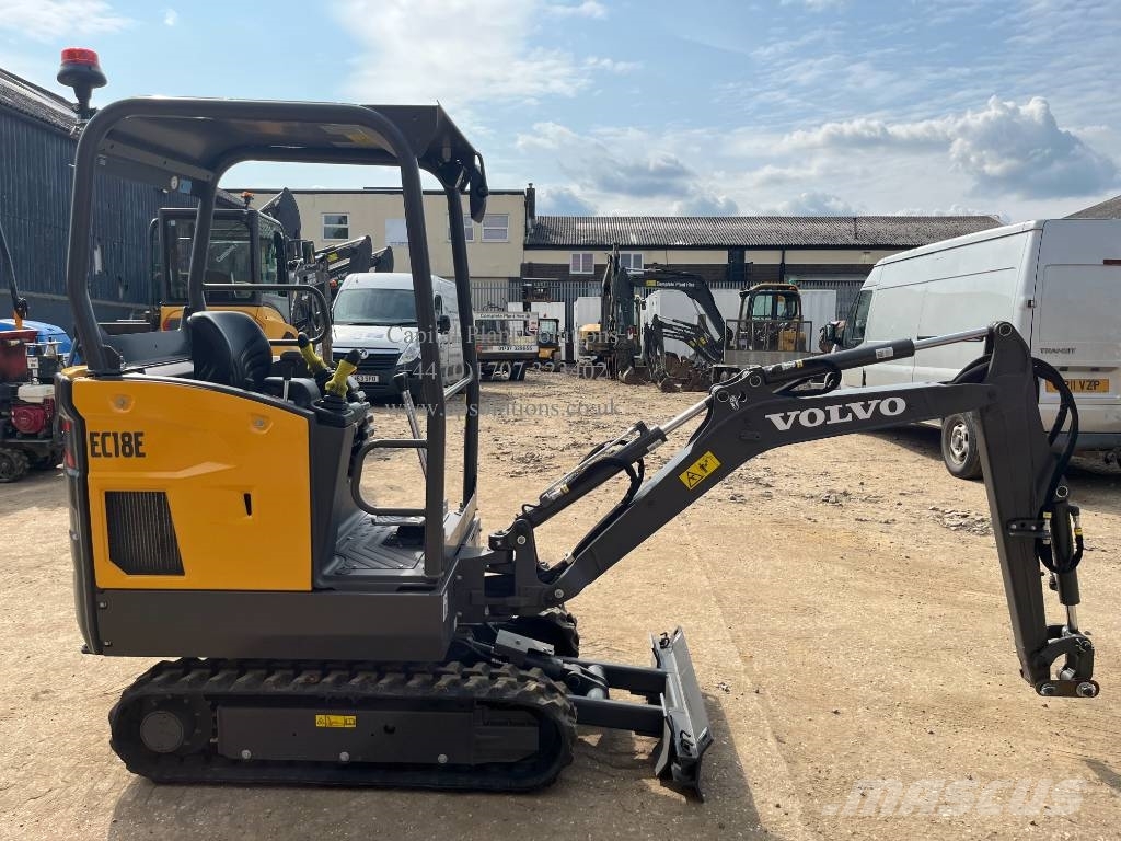 Volvo EC 18 E 小型挖掘机