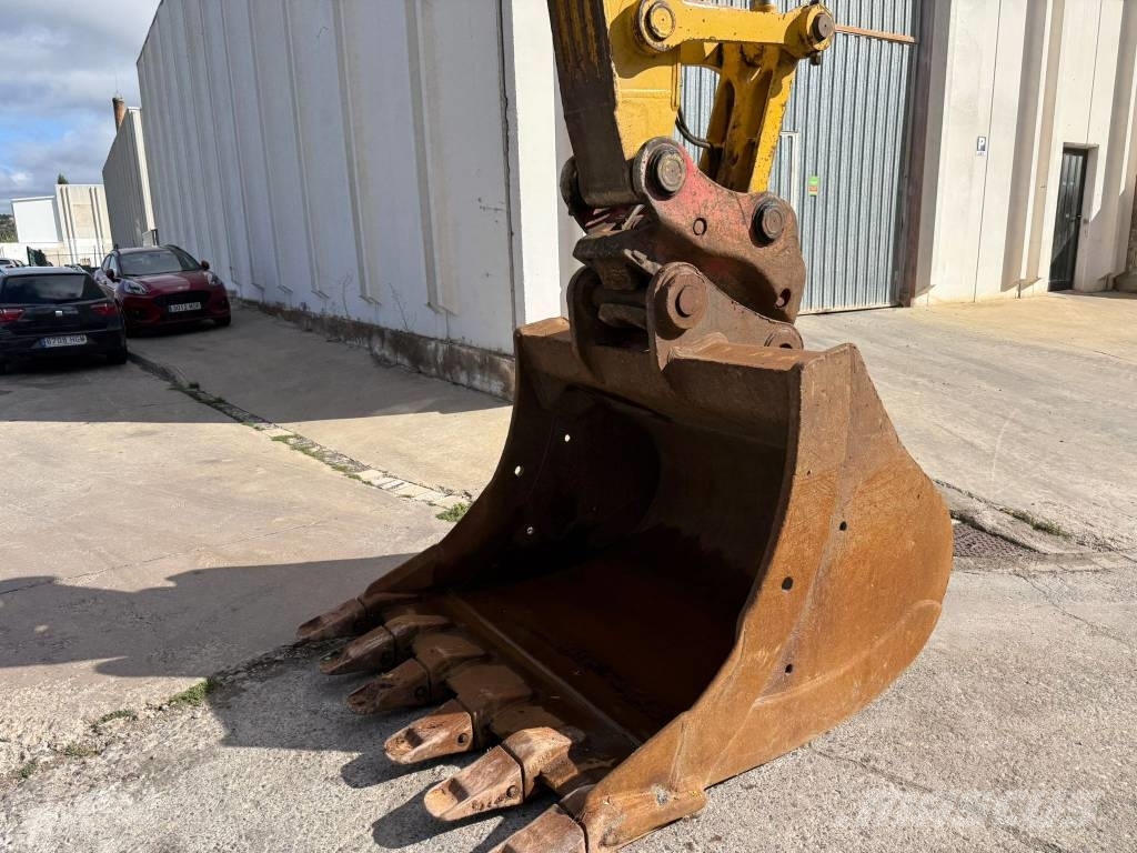 Komatsu PC 360 LC-11 Верижен екскаватор
