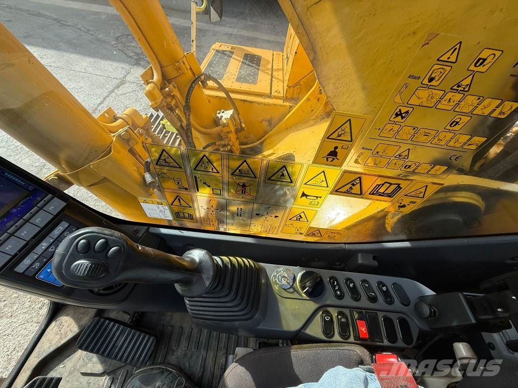 Komatsu PC 360 LC-11 Верижен екскаватор