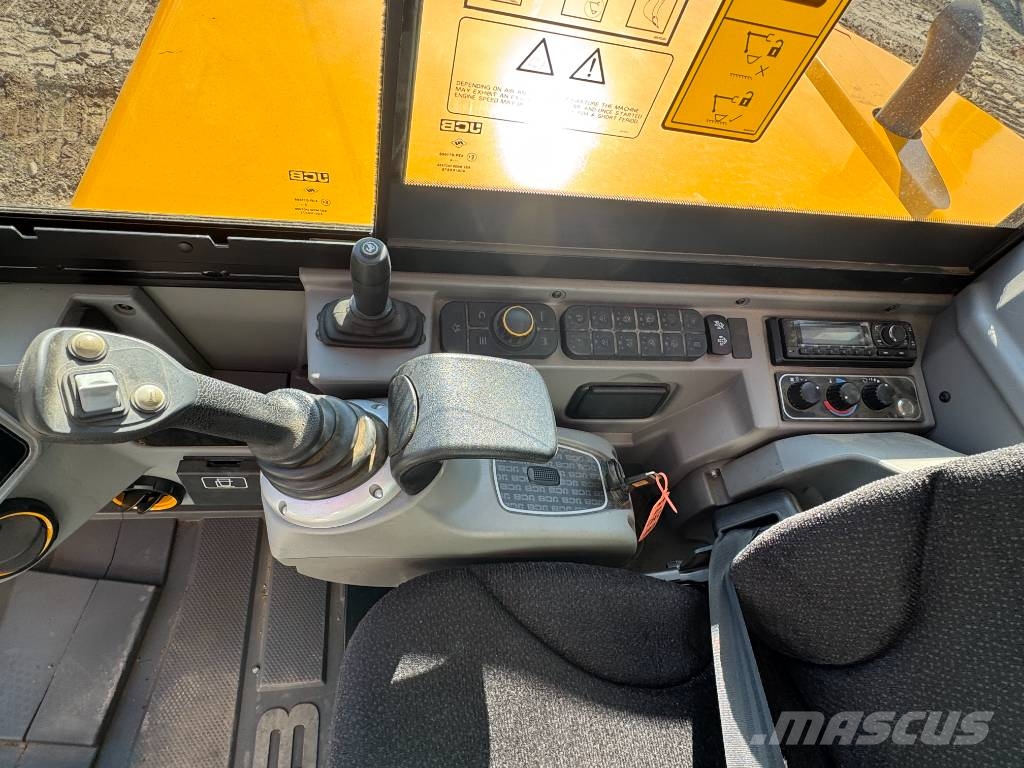 JCB 86 C-2 Escavadoras Midi 7t - 12t