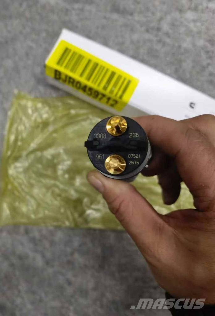 Cummins QSC8.3 fuel pump 엔진