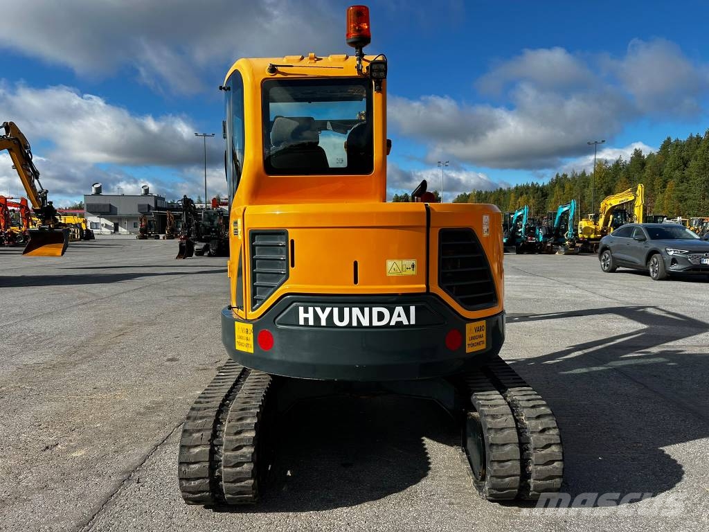 Hyundai Robex 60 CR-9/ Pyörittäjä, 2-kauhaa, Pienet tunnit Mini ekskavatoriai < 7 t
