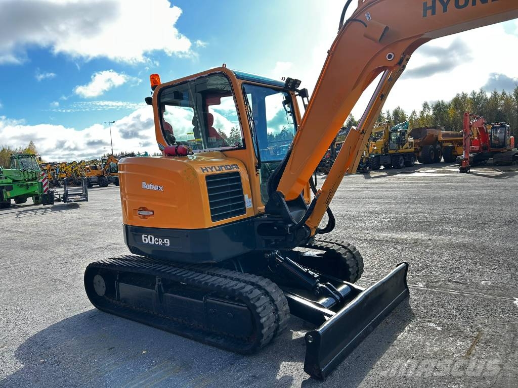 Hyundai Robex 60 CR-9/ Pyörittäjä, 2-kauhaa, Pienet tunnit Mini ekskavatoriai < 7 t