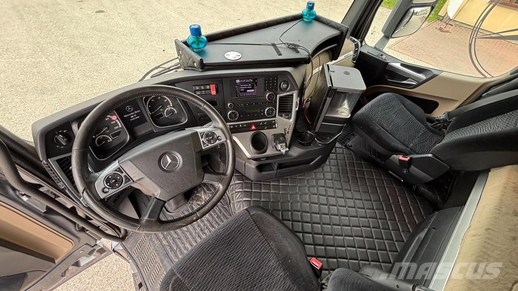 Mercedes-Benz Actros 2542 6x2 EURO6 + ADR + TANK 18.5m3 Tankwagen