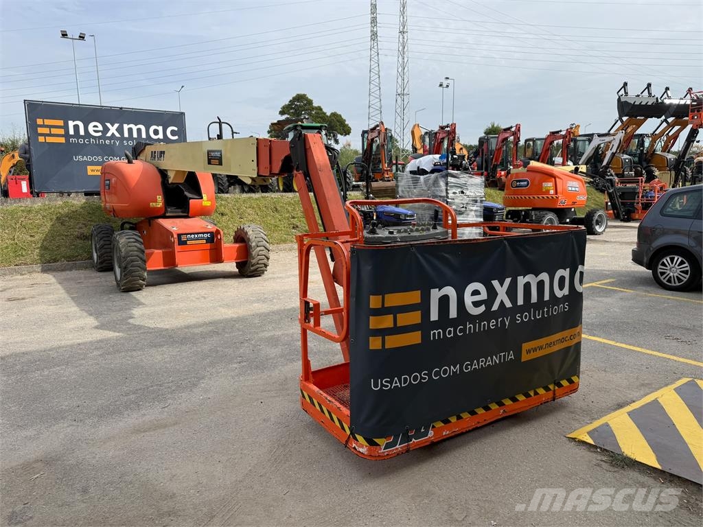 JLG 660SJ Knikarmhoogwerkers