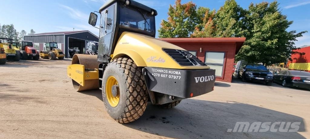 Volvo SD 105 DX Еднобарабанни ролки
