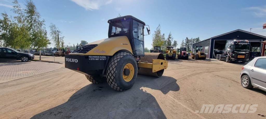 Volvo SD 105 DX Еднобарабанни ролки
