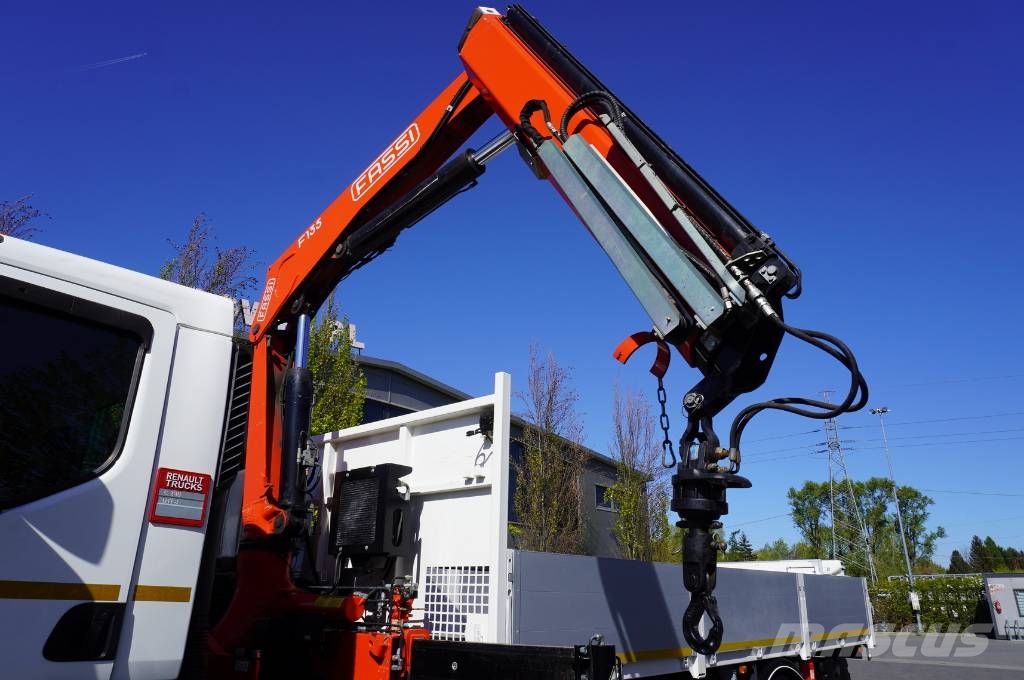 Renault C280 DTI 8 / FASSI crane F135a.22 / Remote control Автомобильные краны