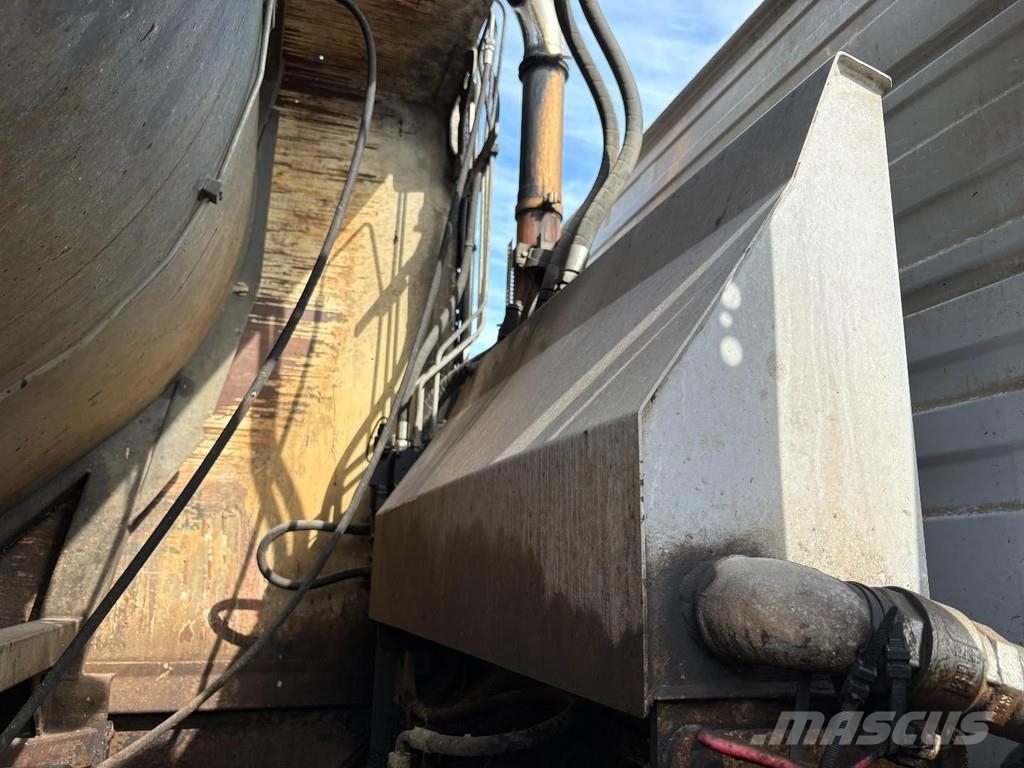 Mercedes-Benz AXOR 1829 +FAUN GARBAGE TRUCK 14.5 m3 + PERFECT WO شاحنات المخلفات