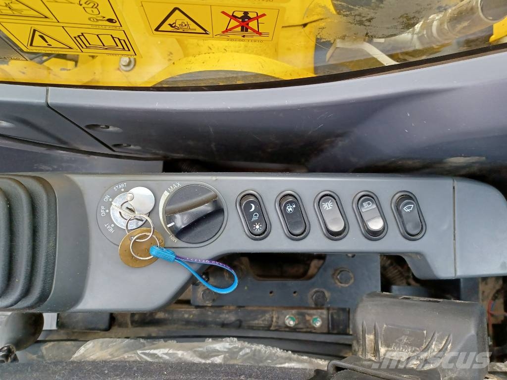 Komatsu PC 138 US-11 Escavatori cingolati