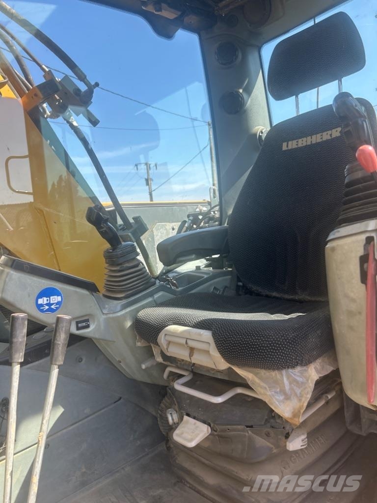 Liebherr 914 compact Bageri guseničari
