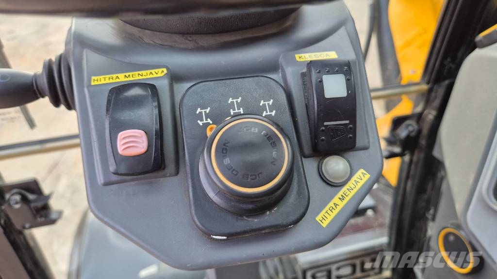 JCB HYDRADIG 110W - ROTOTILT - 2018 YEAR - 8415 HOURS Bagri na kolesih