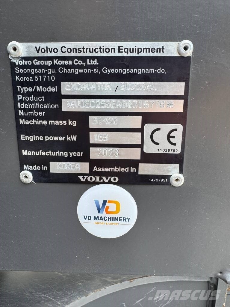 Volvo EC 250 EL 900 HOURS !! LIKE NEW !! Bagri goseničarji