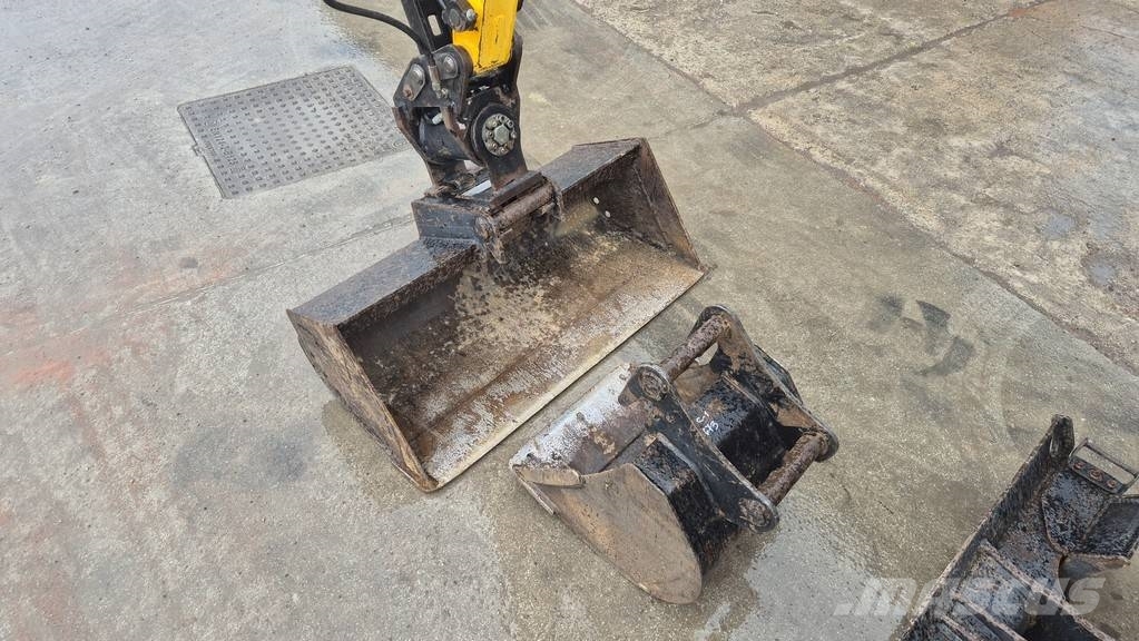 JCB 16C-1 - 2021 YEAR - 935 HOURS - POWERTILT Miniekskavaatorid < 7 t