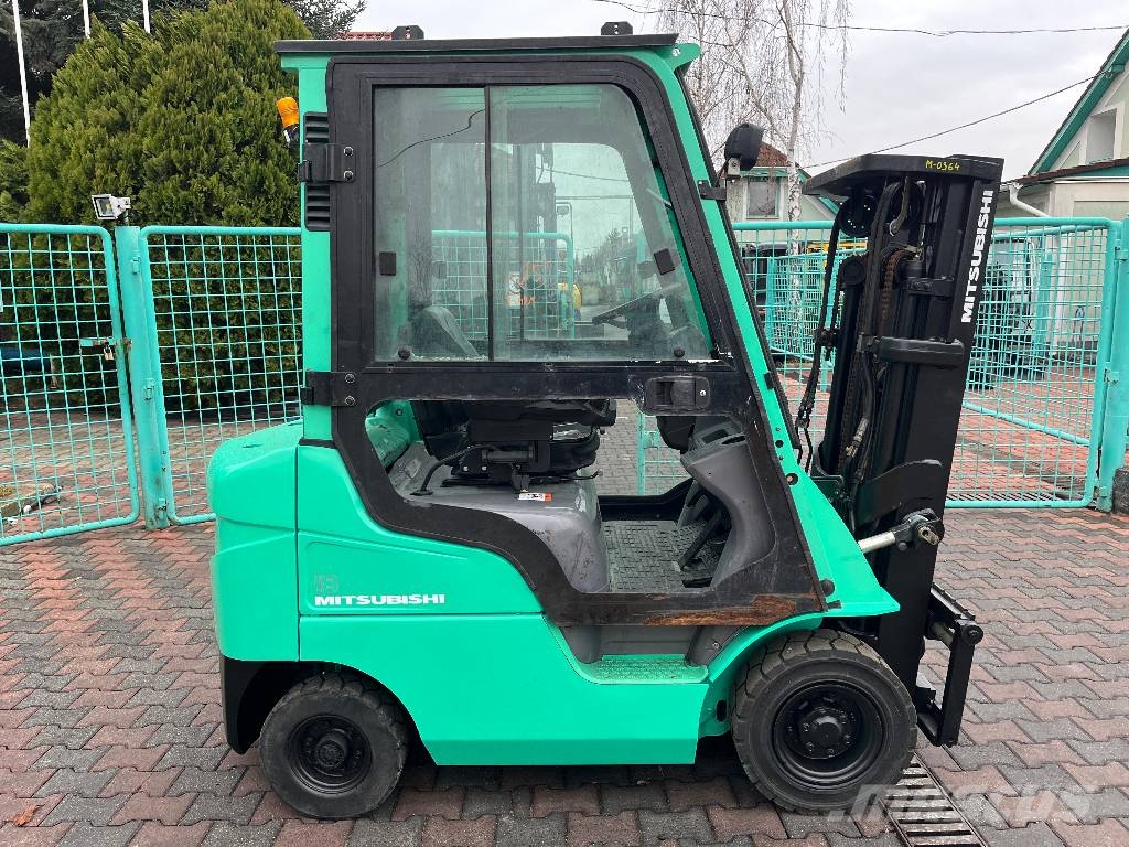 Mitsubishi FD18N V4219 IO Dizelski viličari