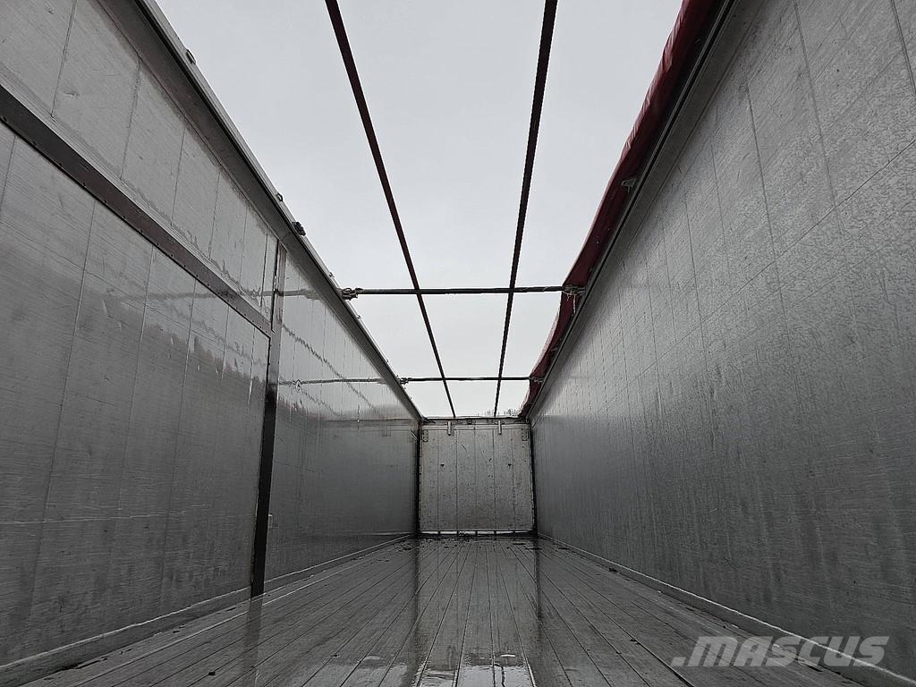Kempf SP35/3 SIDE DOOR 82M3 ALCOA Poluprikolice sa pokretnim podom