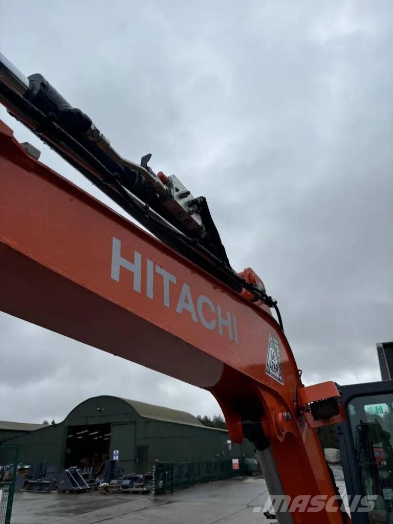 Hitachi ZX55U -6 CLR حفارات صغيرة أقل من 7 طن (حفارات صغيرة)