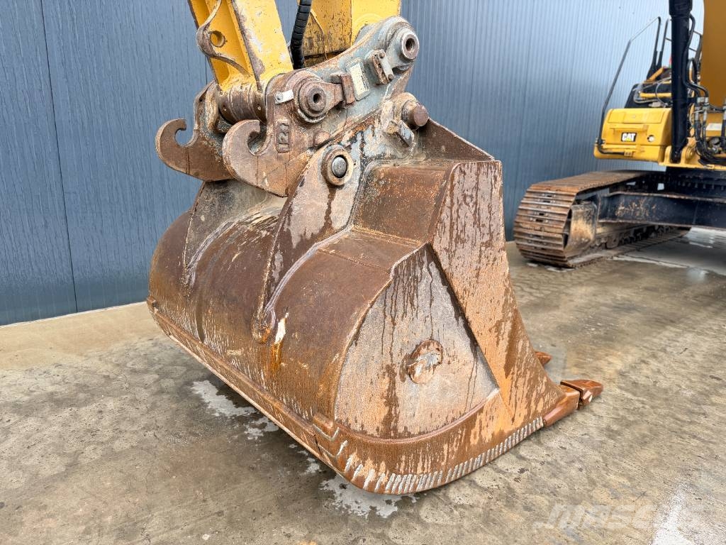 CAT 336 07A GC Pelle sur chenilles