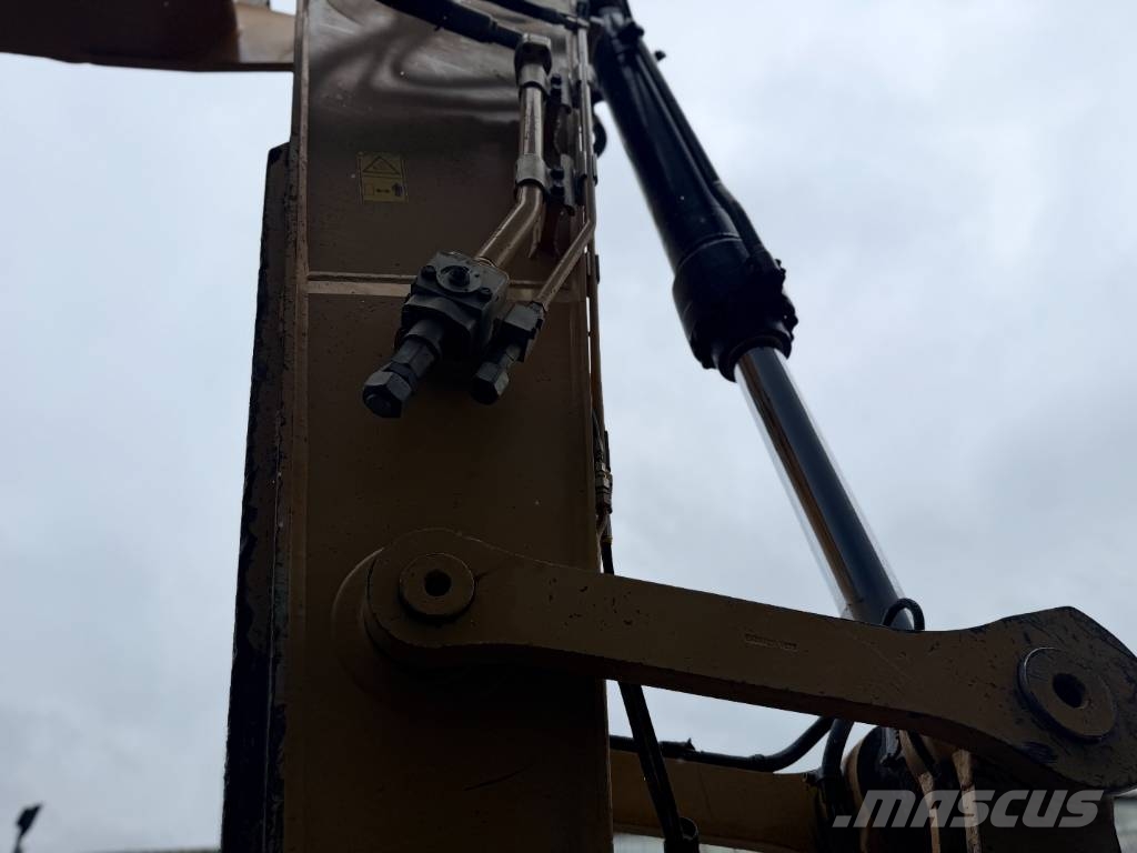 CAT 336 07A GC Pelle sur chenilles