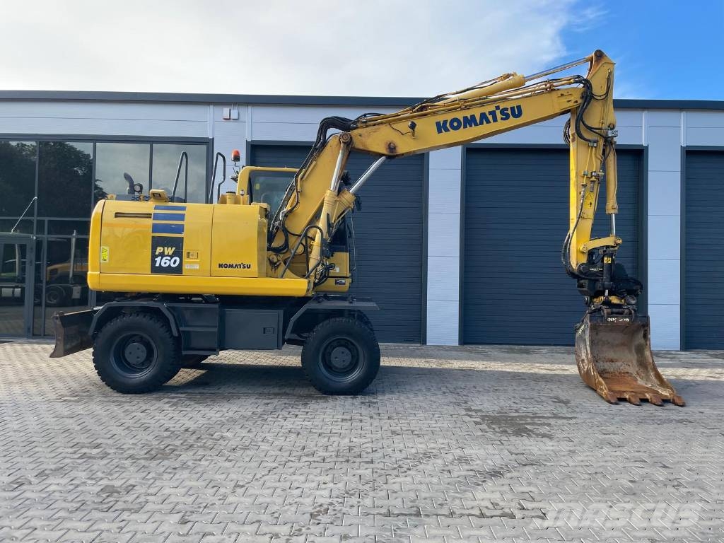 Komatsu PW160-10 Wielgraafmachines